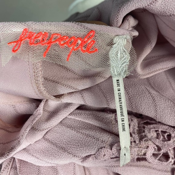 Free People Dress Mini Long Sleeve Lace Boho Lilac Purple Crush on You Sz 4 NWT - Picture 12 of 13